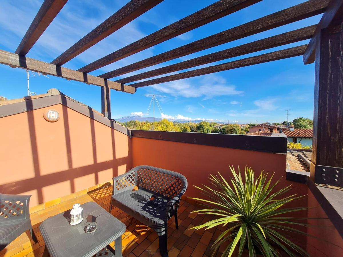 מנרבה דל גארדה Albergo B&B Tenesi מראה חיצוני תמונה