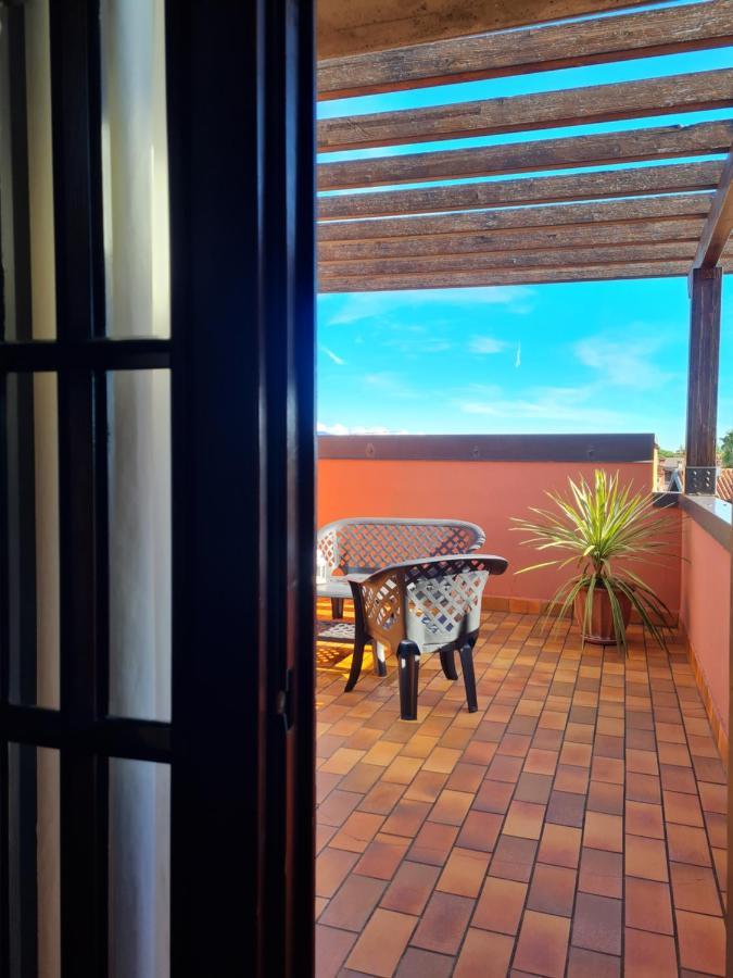 מנרבה דל גארדה Albergo B&B Tenesi מראה חיצוני תמונה