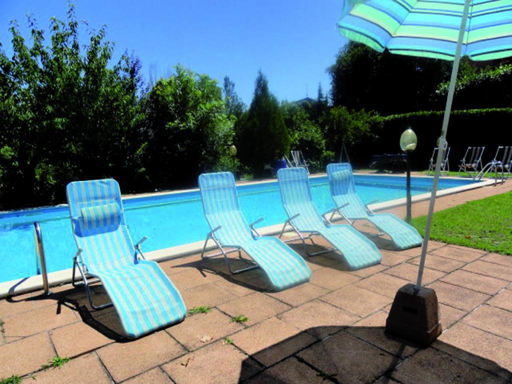 מנרבה דל גארדה Albergo B&B Tenesi חדר תמונה