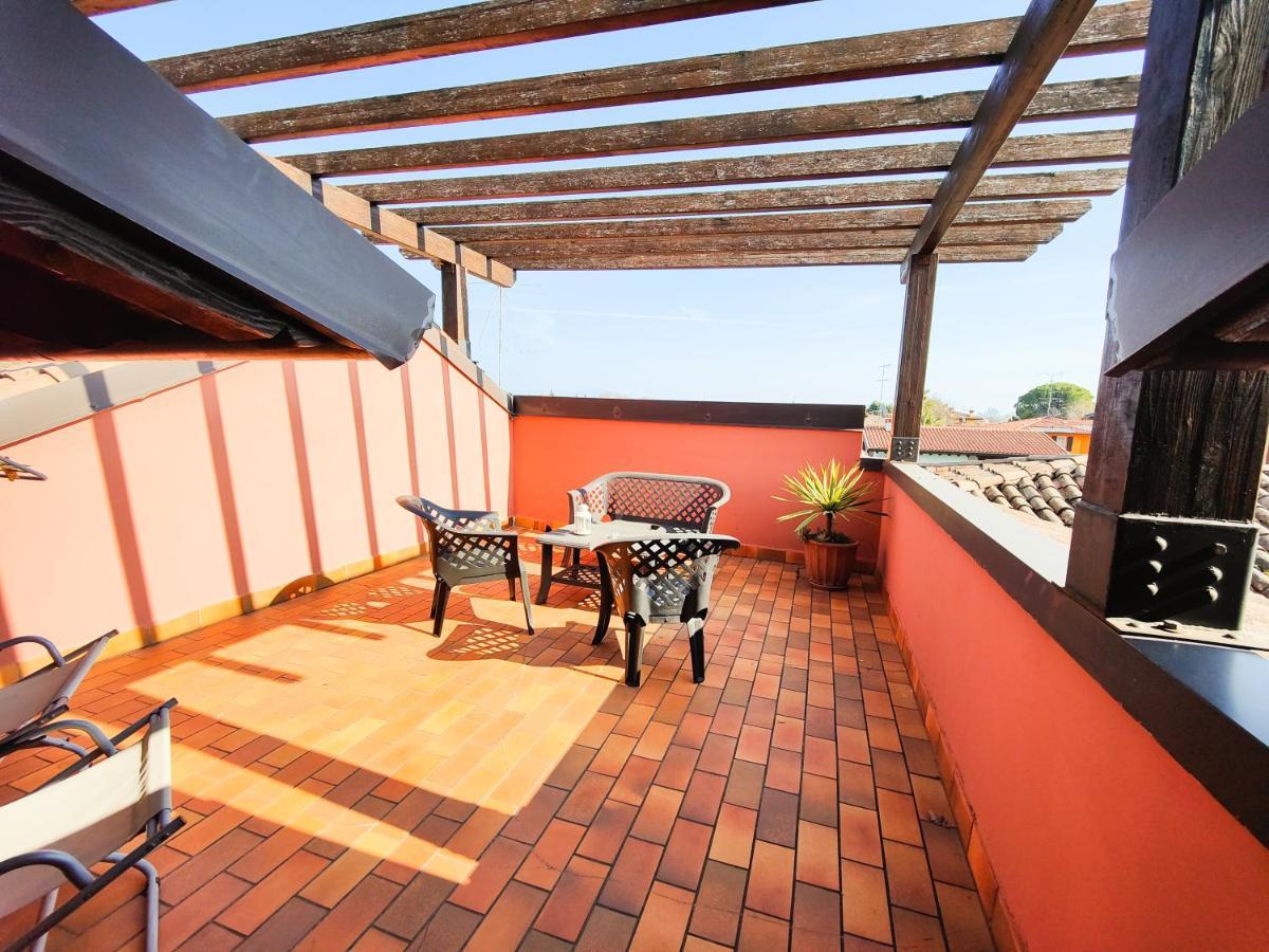 מנרבה דל גארדה Albergo B&B Tenesi מראה חיצוני תמונה
