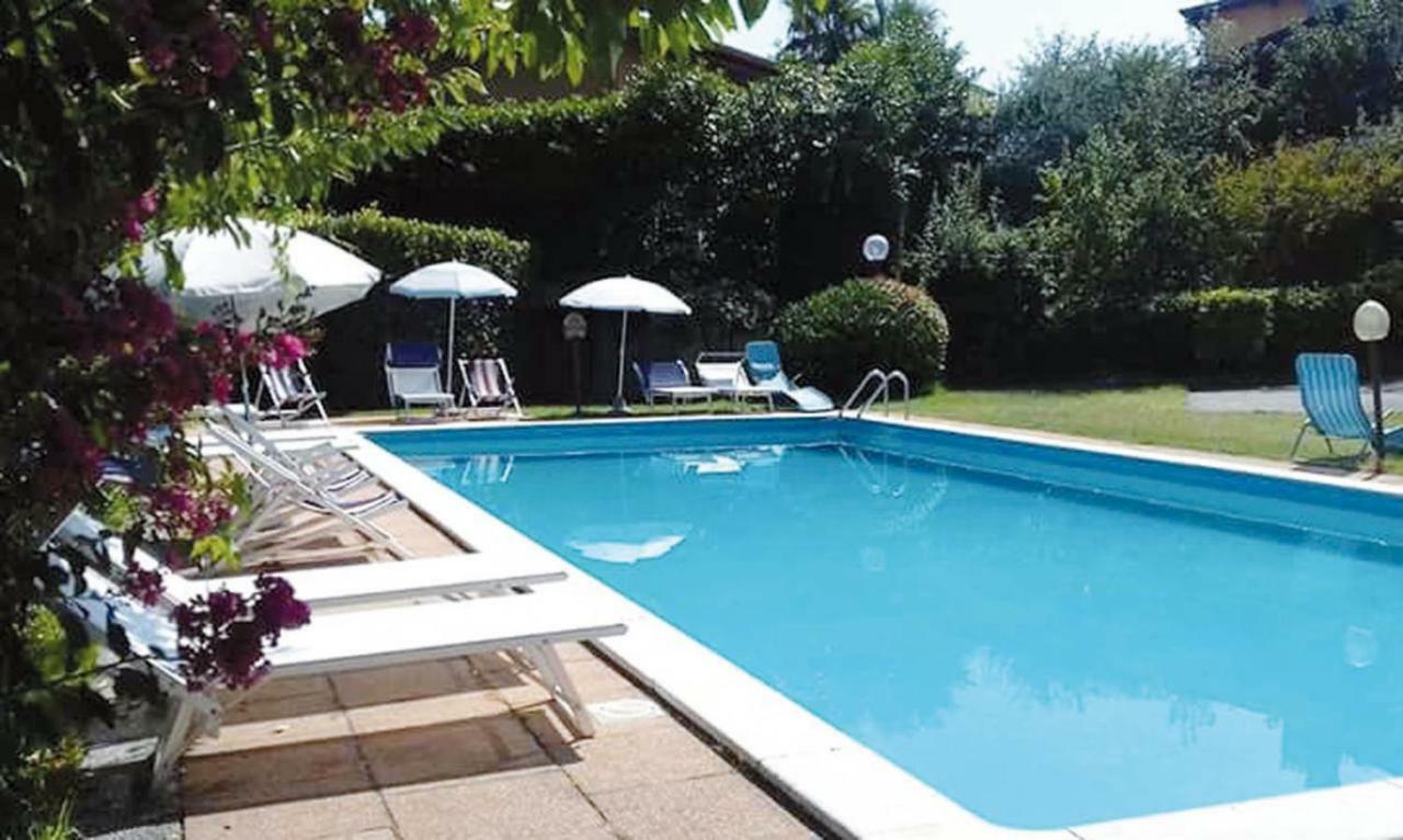 מנרבה דל גארדה Albergo B&B Tenesi מראה חיצוני תמונה